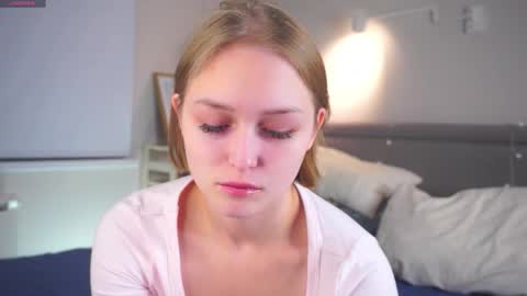 Snapshot of lula_pie chatting on October 16, 2:20 pm Lula online show from October 16, 2:20 pm