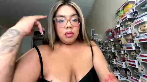 Lulu LaRizz online show from October 18, 8:50 am