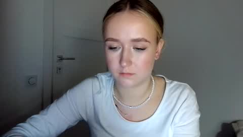 Lulu Baby18 online show from April 7, 7:38 pm