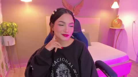 L U M A online show from September 24, 2:54 am