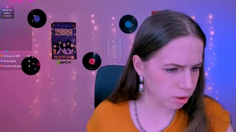 Sweet Lumi online show from April 25, 1:25 pm