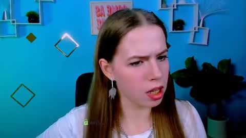 Sweet Lumi online show from July 29, 7:41 am