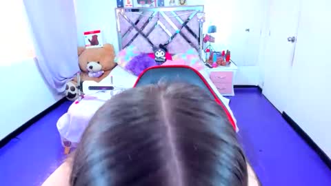 luna_analya online show from April 18, 7:07 pm