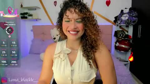 Luna online show from March 2, 9:20 pm