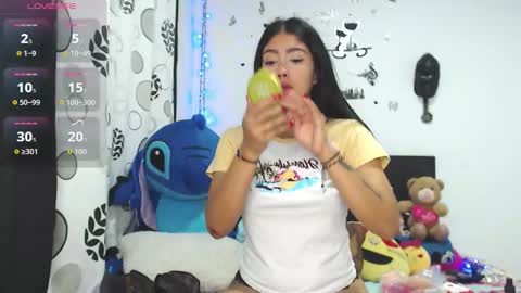 Luna charlotte95 online show from February 1, 8:51 pm