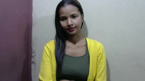 Laura online show from April 27, 4:09 am