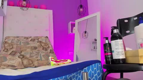 Luna online show from March 7, 9:00 pm