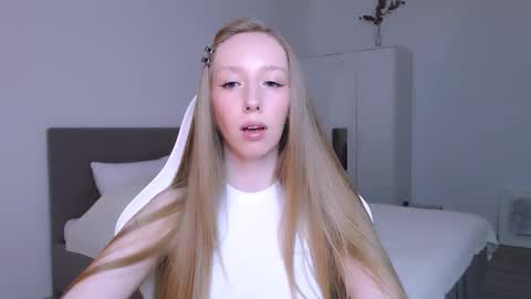 Luna online show from November 10, 7:42 pm