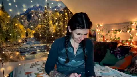 Aspen online show from December 20, 9:39 pm