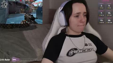 luna_loveeee online show from March 3, 7:25 am