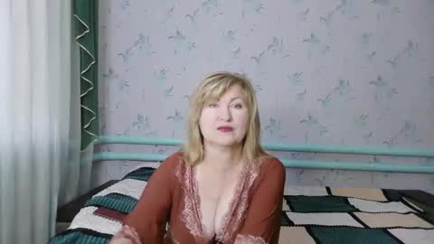 luna_lure11 online show from November 14, 9:20 am