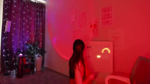 luna_lust_211 online show from March 21, 8:19 am