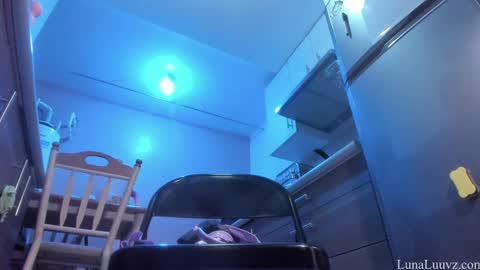 Luna Luuvz online show from October 24, 5:36 am