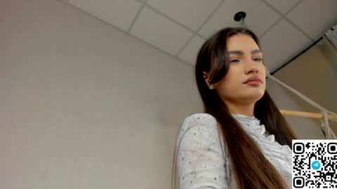 Adele online show from April 3, 1:42 pm