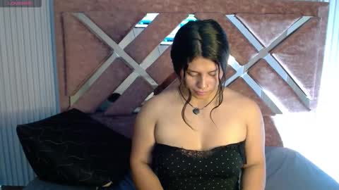  luna miller  online show from March 12, 6:10 pm