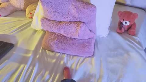 Snapshot of luna_rosse__ chatting on October 2, 5:40 pm L U N A Try my private online show from October 2, 5:40 pm