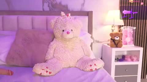 Snapshot of luna_rosse__ chatting on September 12, 2:35 pm L U N A Try my private online show from September 12, 2:35 pm