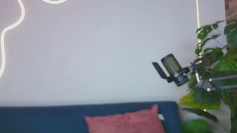 luna_valen online show from June 3, 5:08 am