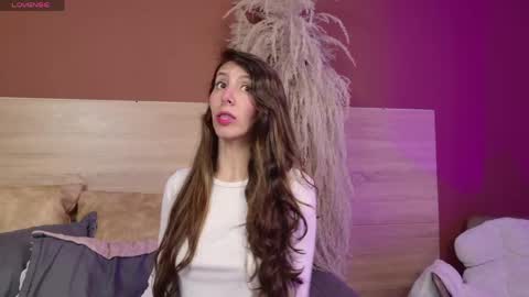 luna online show from April 27, 5:54 pm