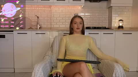 Sophia online show from August 4, 2:17 am