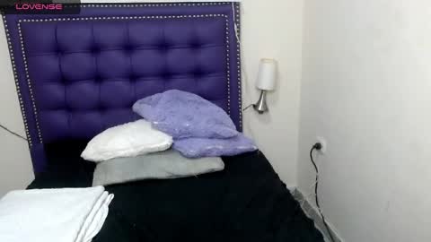 Luna Dread online show from April 26, 10:40 pm