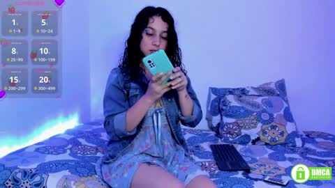 Luna Monroe online show from May 25, 5:50 am
