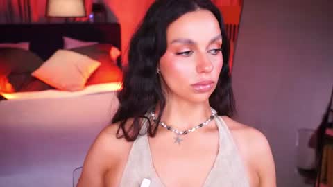 Luna  next streams Mon Tue Fri Sat Sun 8pm-5am gmt0 online show from June 21, 8:57 pm