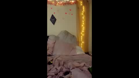 lunanova4 online show from January 10, 2:38 am