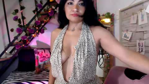 luna online show from April 18, 6:49 am