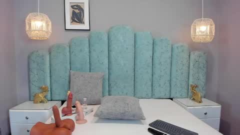 lunasoft_ online show from April 21, 11:28 am