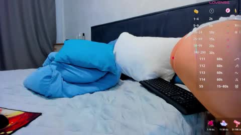 Luna my fav vibes  2550120500 online show from February 10, 5:21 am