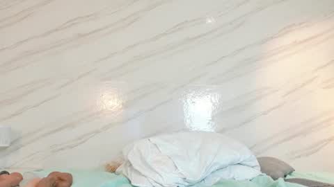 lunna_boobs20 online show from July 23, 4:09 am