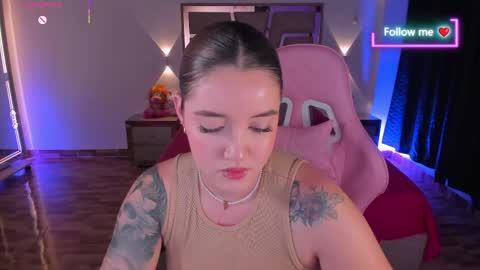 LUNA ROSE online show from June 3, 4:24 am