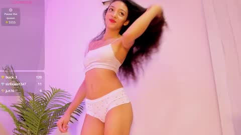 Snapshot of lupeebony chatting on February 2, 7:57 pm lupe online show from February 2, 7:57 pm