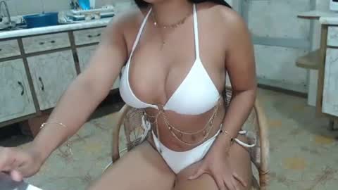 lupita online show from October 21, 10:47 pm