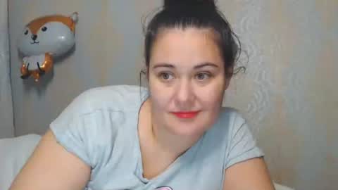 lustifulm online show from October 23, 2:06 am