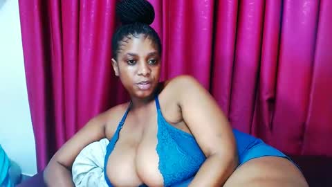 lustydesirex online show from December 3, 6:06 pm