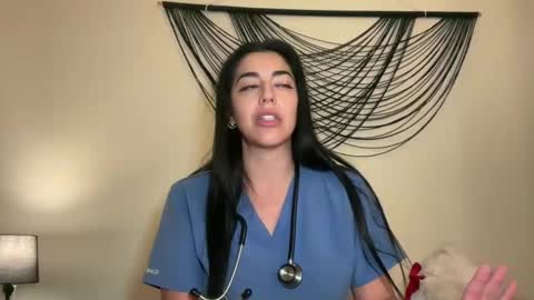 luxcher22 online show from November 20, 4:35 am