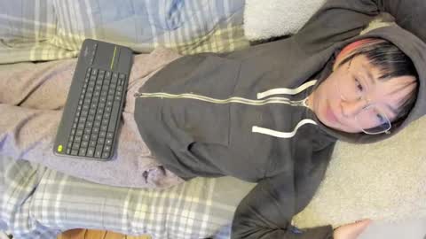 Snapshot of luxgray chatting on October 16, 1:30 am LuxGray online show from October 16, 1:30 am