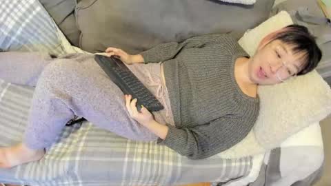 Snapshot of luxgray chatting on October 18, 10:33 pm LuxGray online show from October 18, 10:33 pm