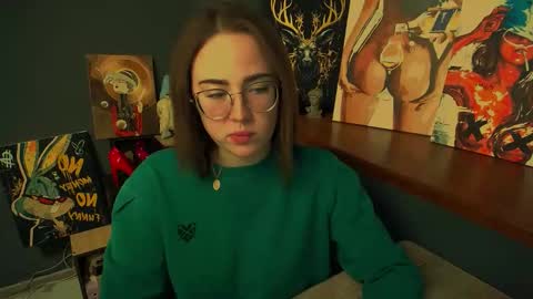 Katie online show from February 20, 1:34 pm