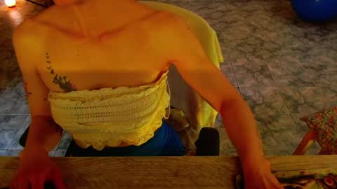 Liss online show from April 22, 3:53 pm