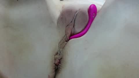 Snapshot of luxurylips chatting on September 12, 2:34 am Lux for your fun online show from September 12, 2:34 am