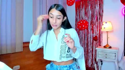 lya_brown online show from February 16, 12:16 pm
