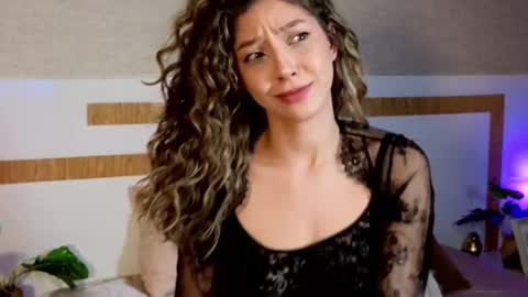 Lya Haven online show from January 8, 11:20 pm