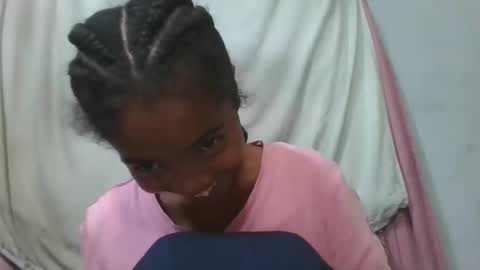 lydie856696 online show from June 5, 7:14 am