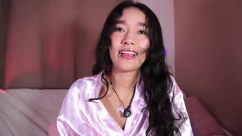 Lyhana Lee online show from February 7, 1:59 pm