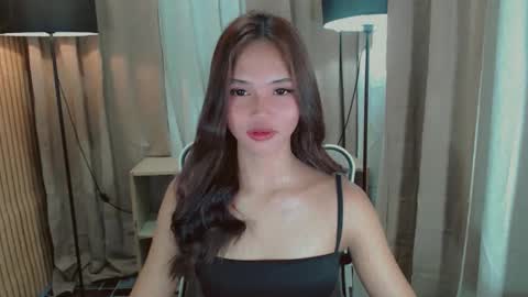 LYKA LOOPS online show from June 4, 6:45 pm
