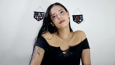 lyla online show from February 5, 2:47 am