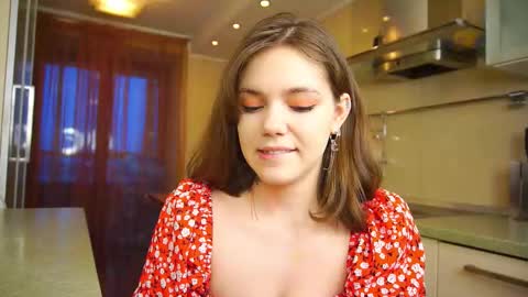 hi im Lyle online show from February 14, 3:22 am